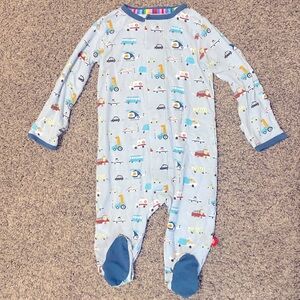 Magnetic Me Baby Pajamas / Sleeper / Onesie